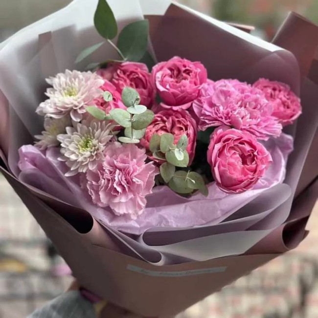 Букет цветов "Звездная колыбель"